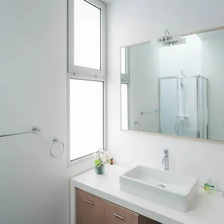 Sea View Mar Lindo Nr Villa *